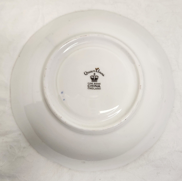 Queen Anne Floral Teacup & Saucer Set - Picture 8 of 11